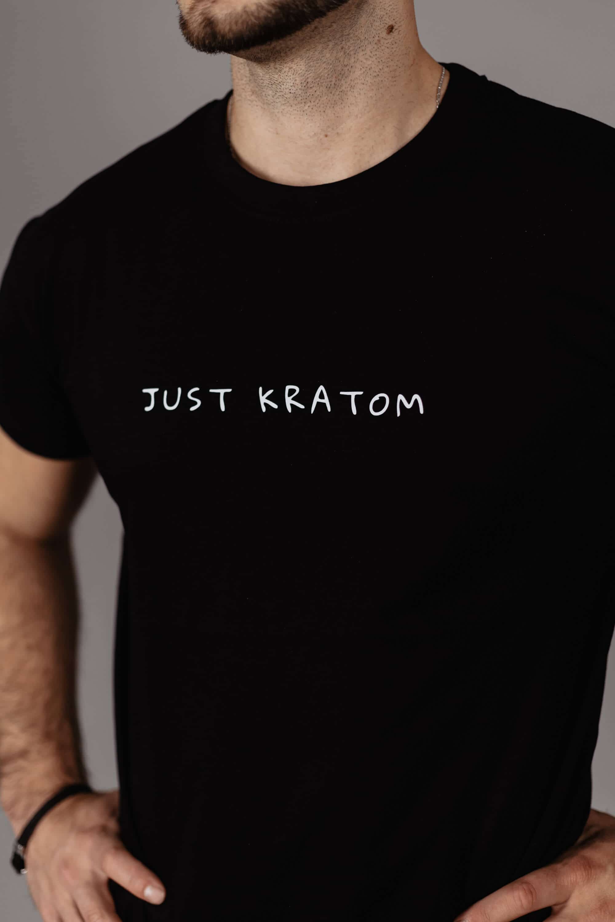 Тениска Kratom World Just Kratom детайл Břeclav